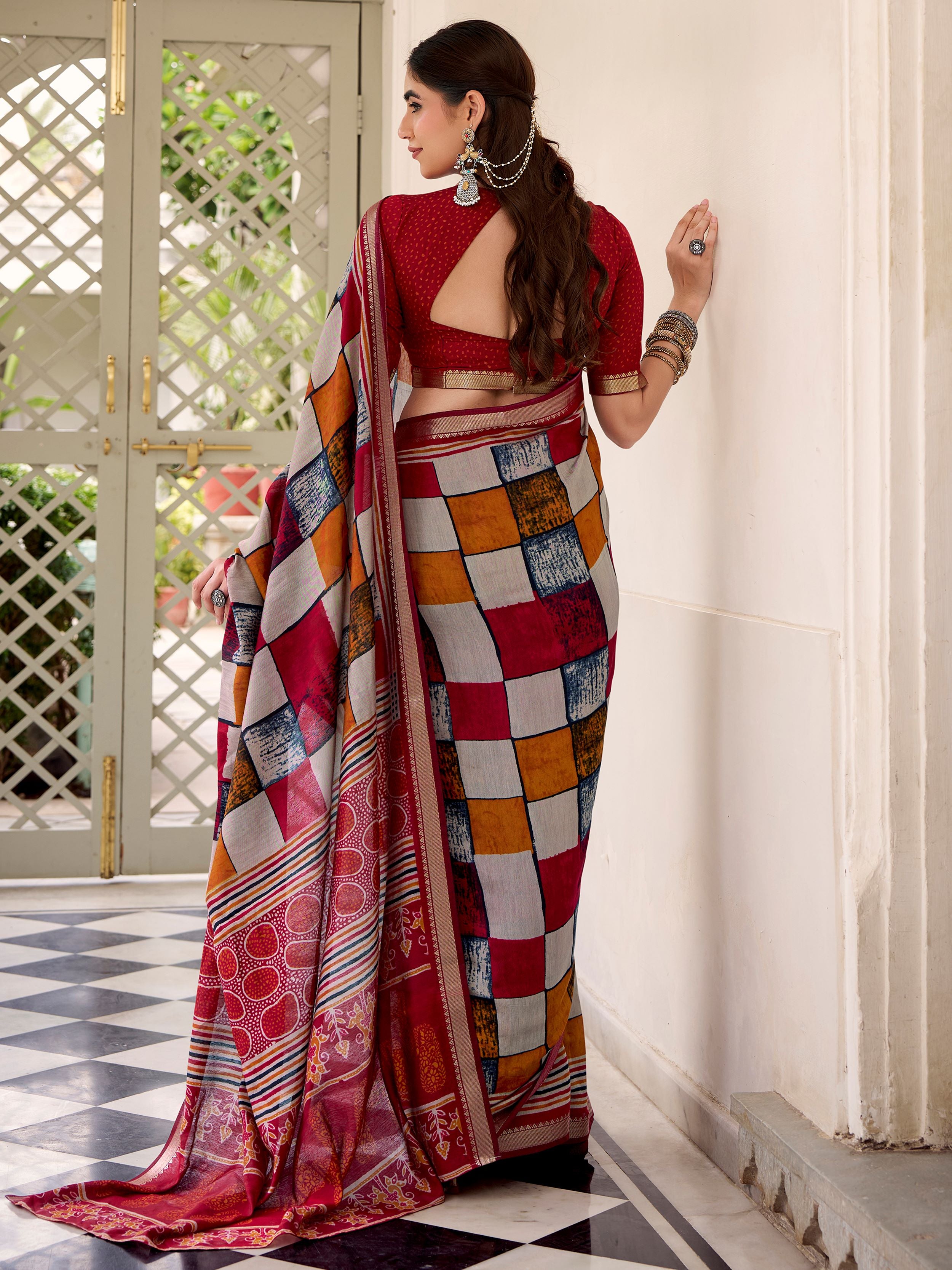 Stylish Maroon Digital Printed Polyester Casual Wear Saree With Blouse