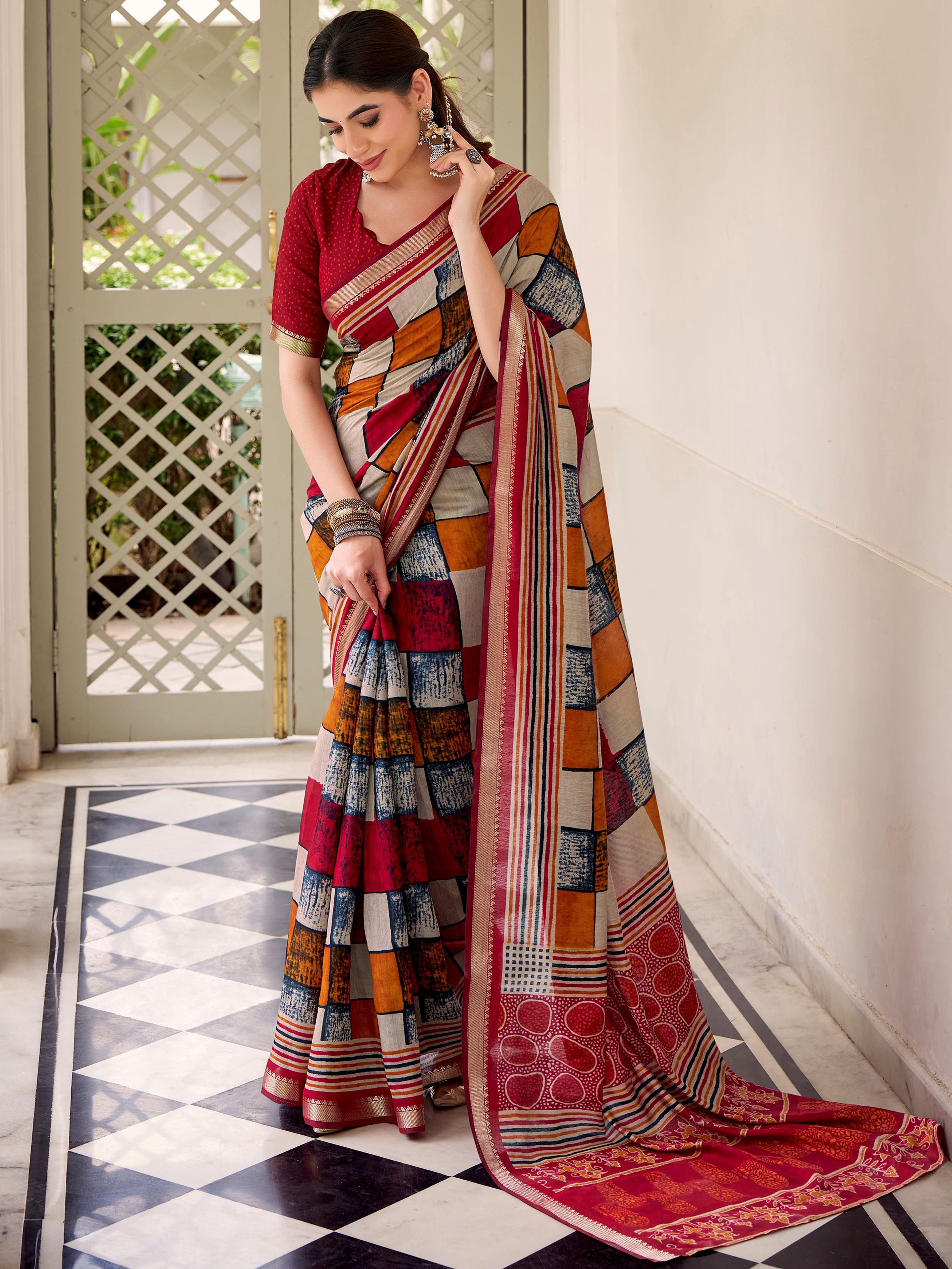Stylish Maroon Digital Printed Polyester Casual Wear Saree With Blouse