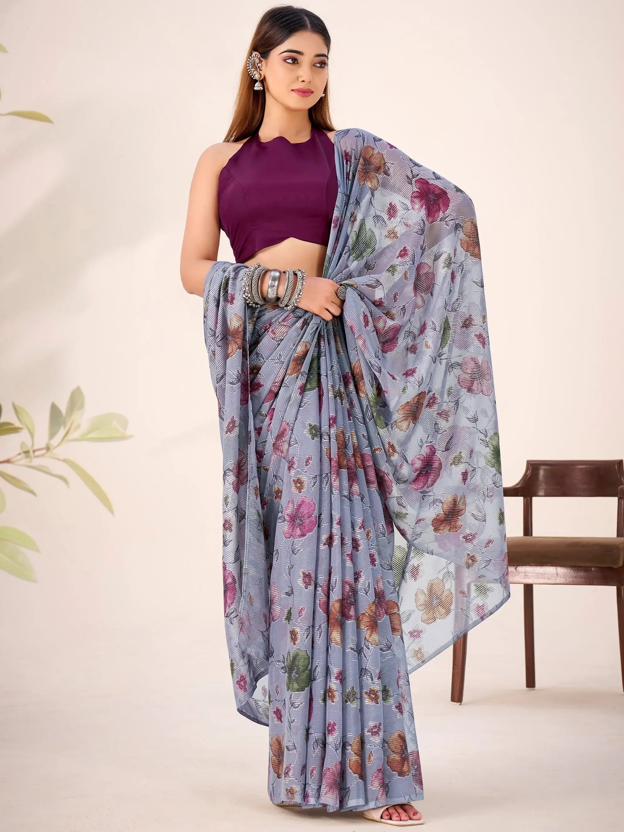 Glamorous Grey Floral Printed Geogette Casual Wear Saree With Blouse