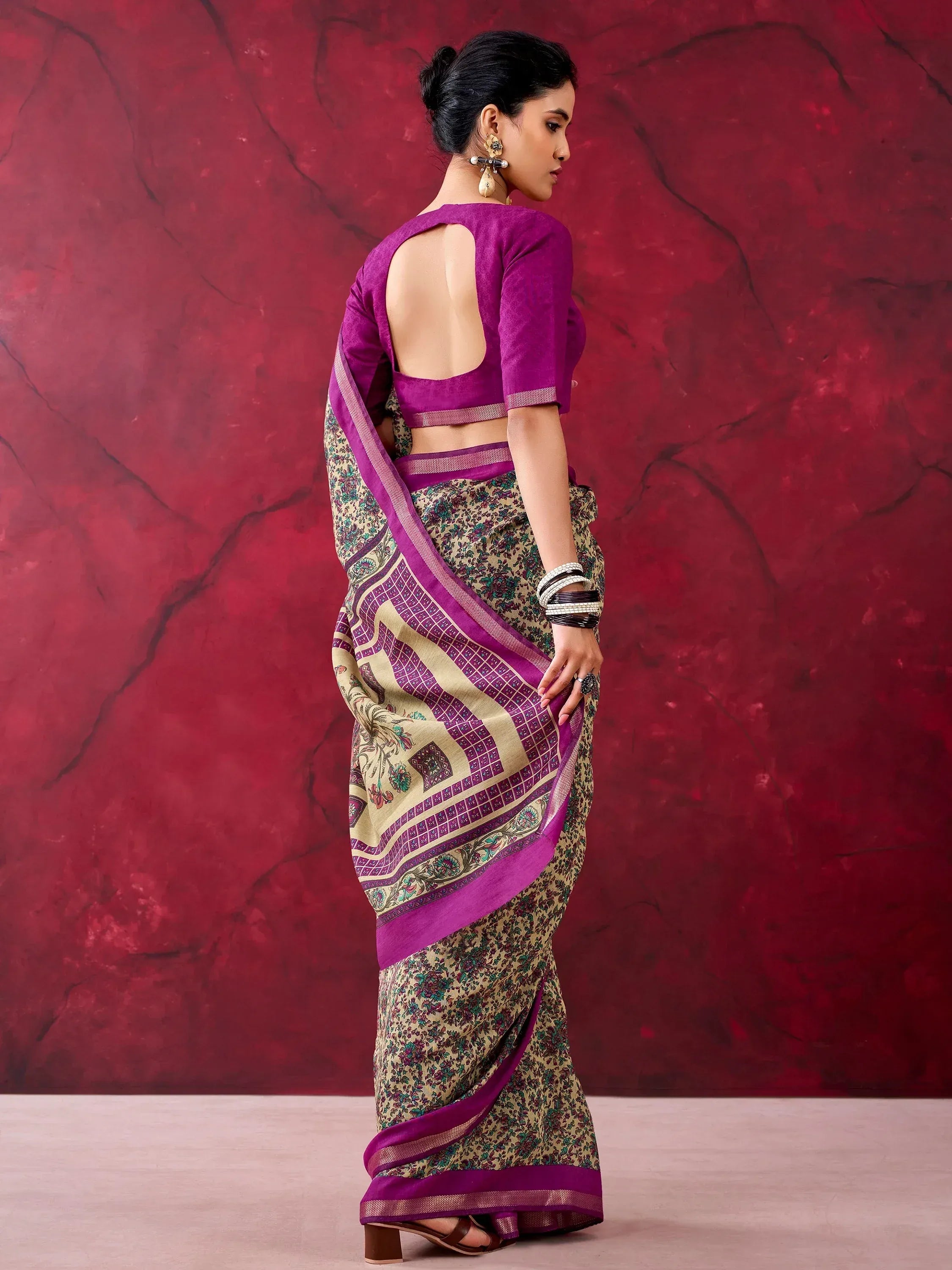 Marvelous Wine Printed Cotton Gathering Wear Saree With Blouse