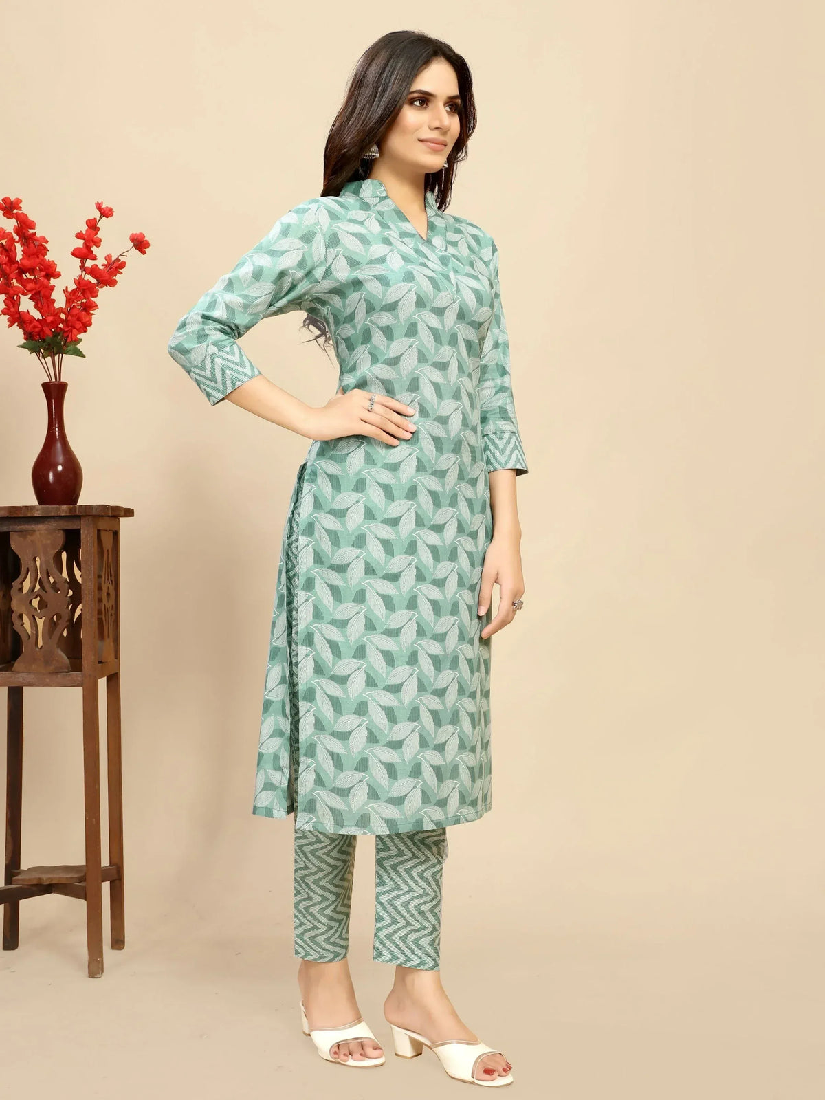 Mint green leaf print kurta with matching palazzo pants, ethnic wear for women