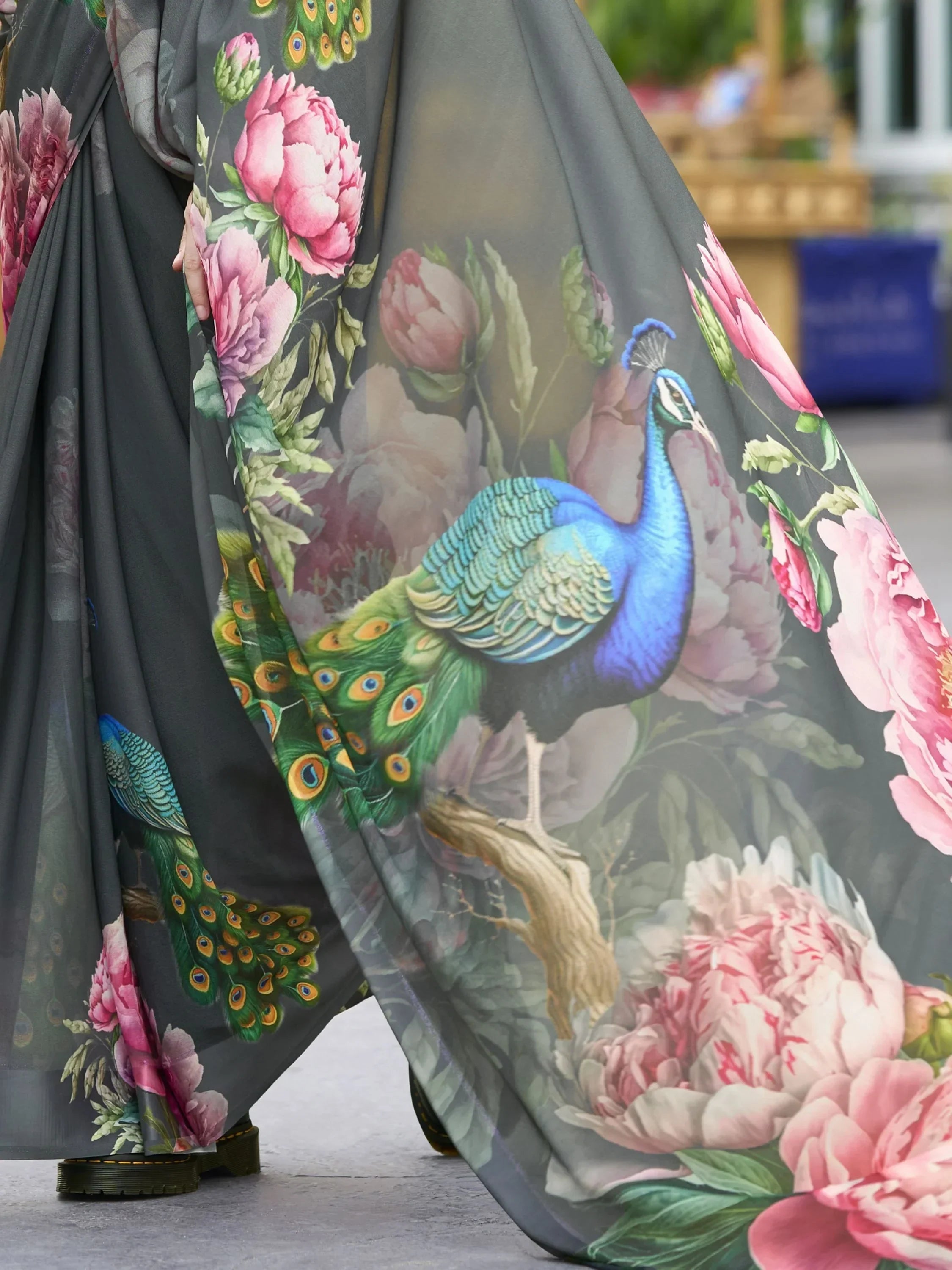 Incredible Grey Floral Printed Georgette Traditional Saree With Blouse