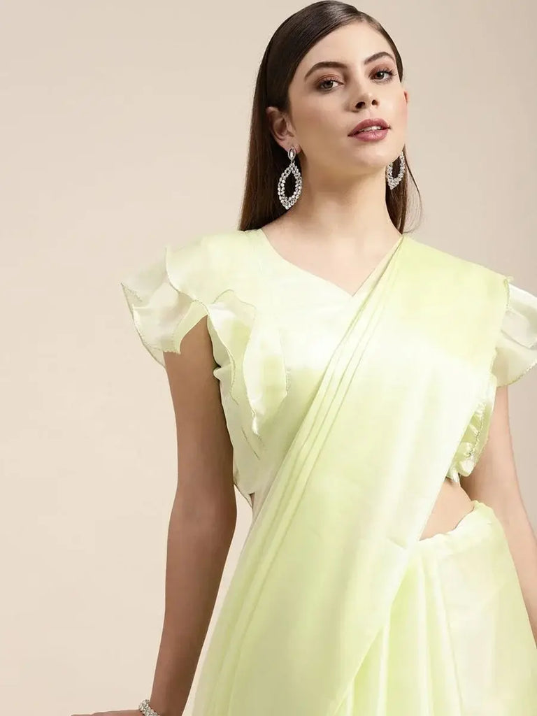 Great Pista Green Jimi Silk Gathering Wear Saree With Pallu Lace Border