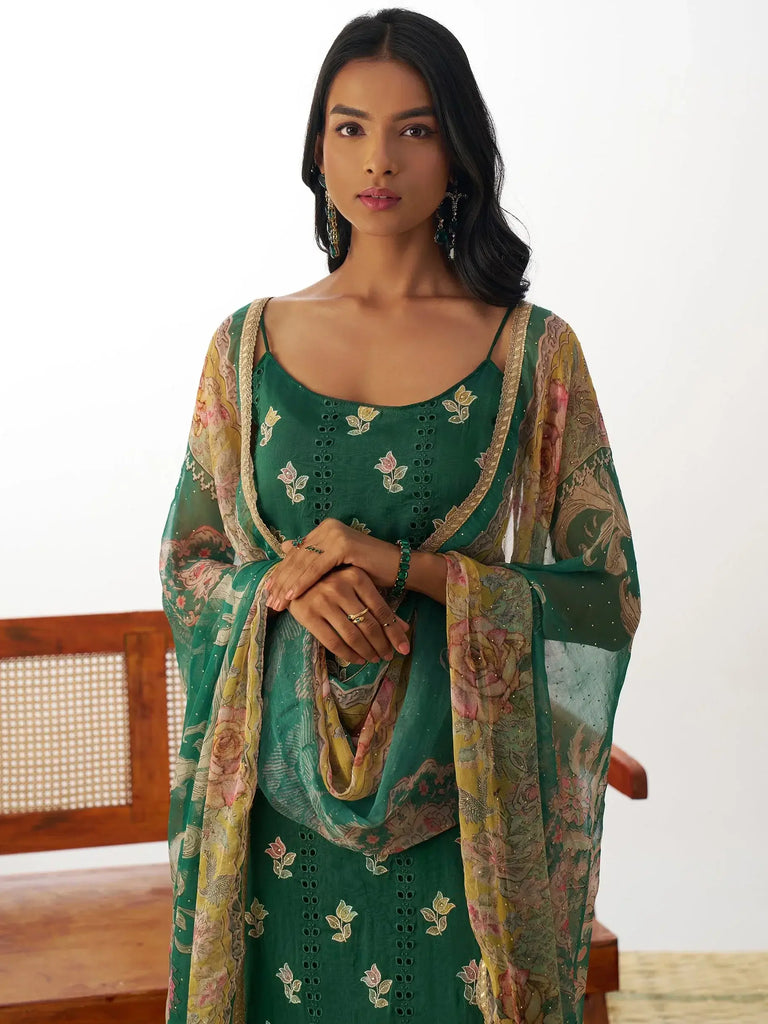 Wonderful Green Thread Embroidery Organza Mehendi Wear Straight Suit