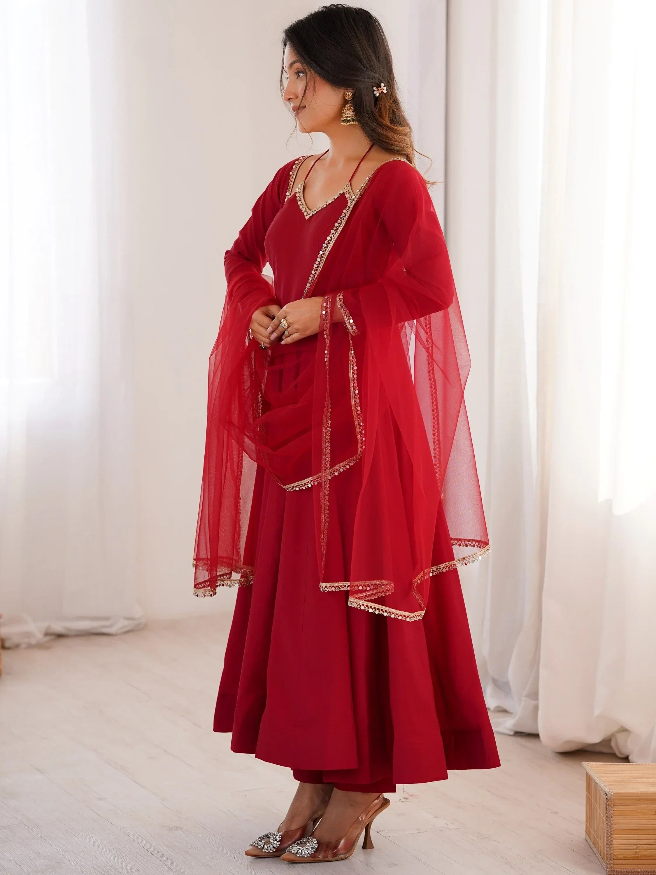 Charming Red Plain Georgette Wedding Wear Anarakali Suit