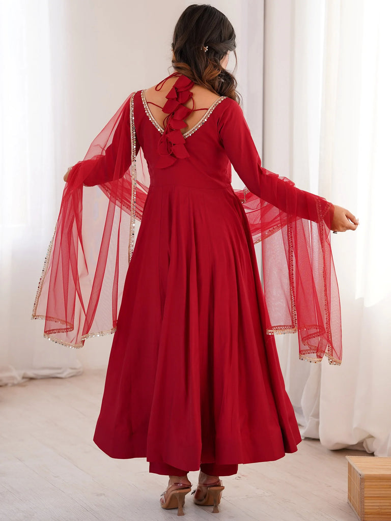 Charming Red Plain Georgette Wedding Wear Anarakali Suit