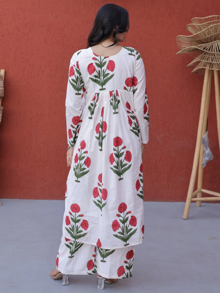 Dazzling Pink Floral Printed Cotton Casual Wear Kurti With Pant