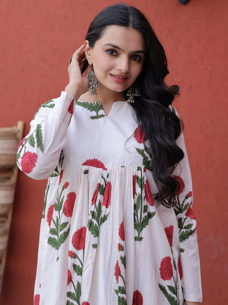 Dazzling Pink Floral Printed Cotton Casual Wear Kurti With Pant
