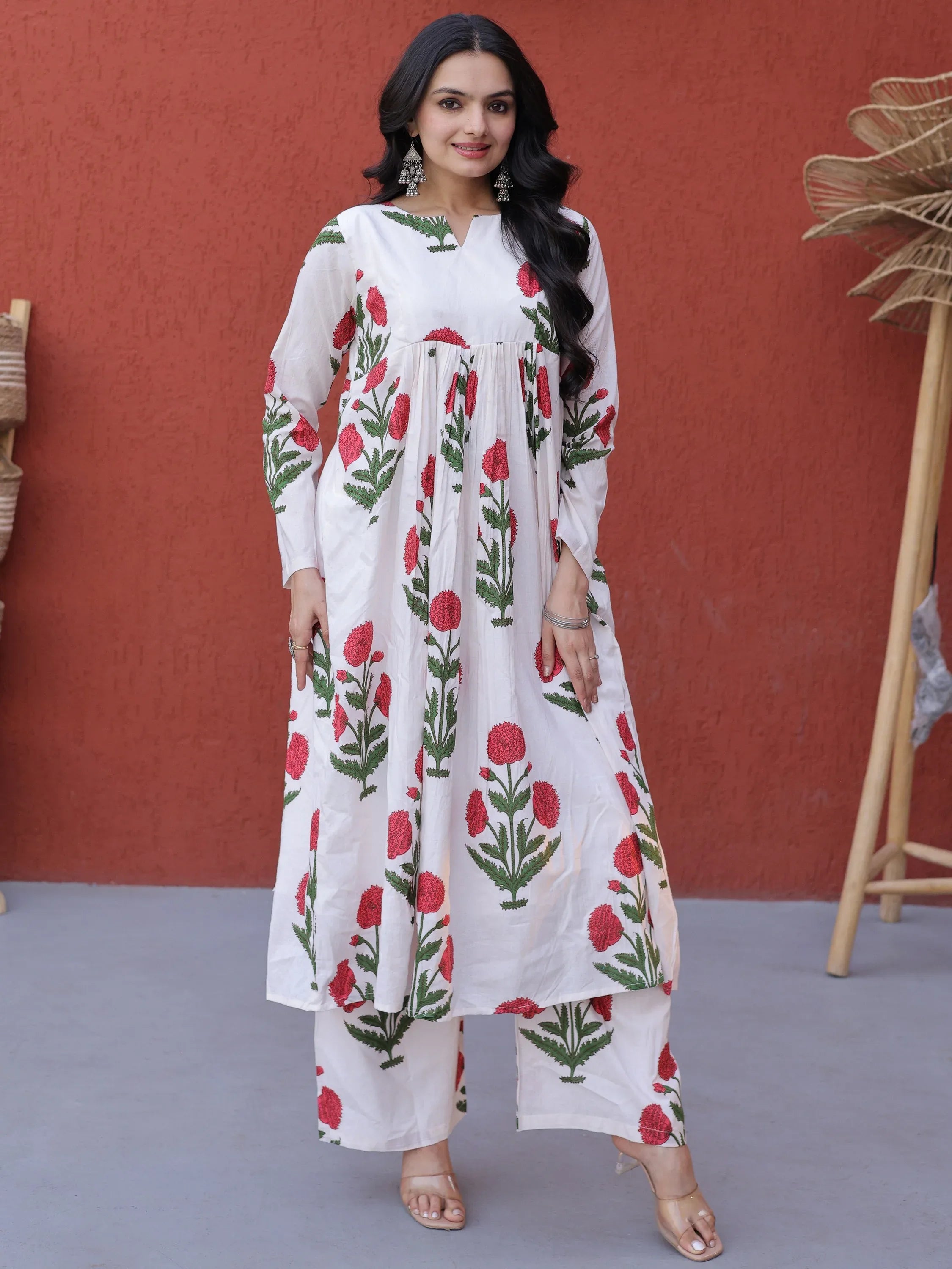 Dazzling Pink Floral Printed Cotton Casual Wear Kurti With Pant