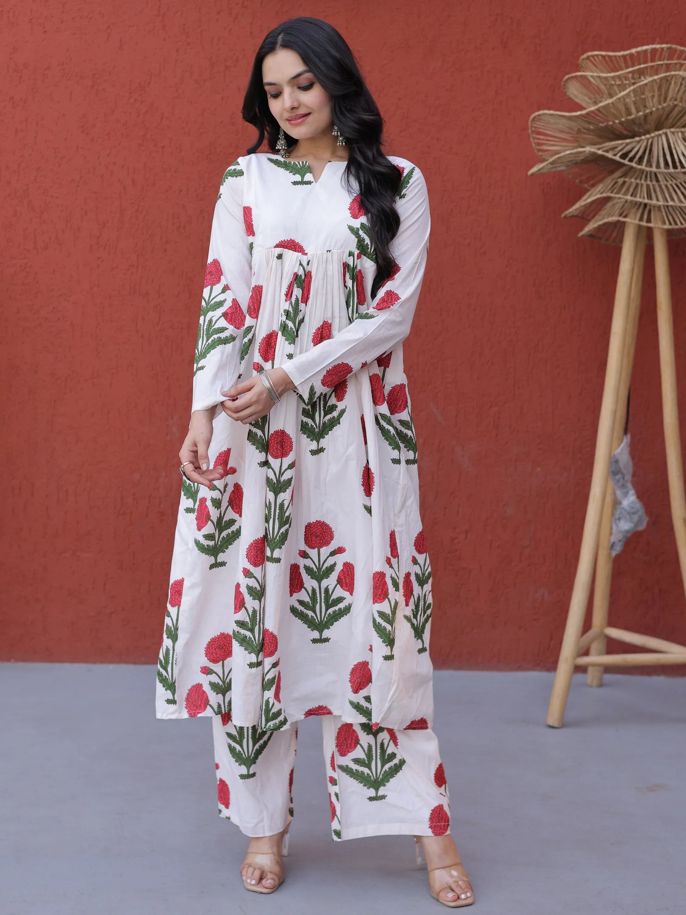 Dazzling Pink Floral Printed Cotton Casual Wear Kurti With Pant