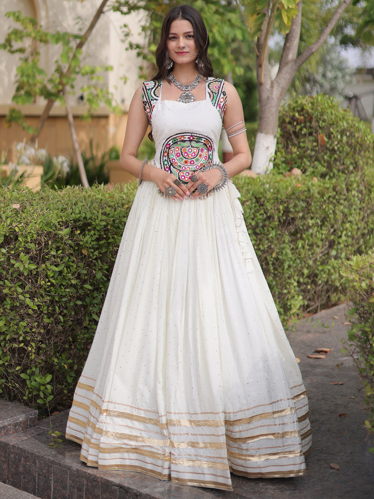 Attractive White Navratri Special Lehenga With Gamthi Work Choli