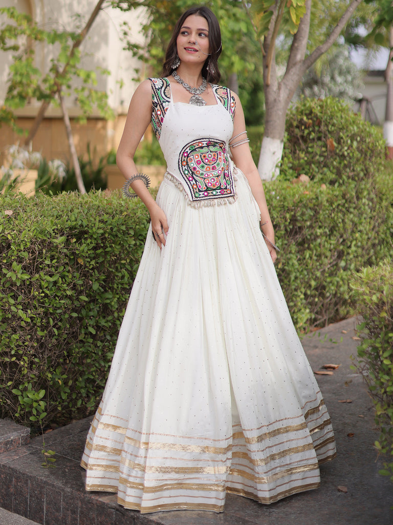 Attractive White Navratri Special Lehenga With Gamthi Work Choli