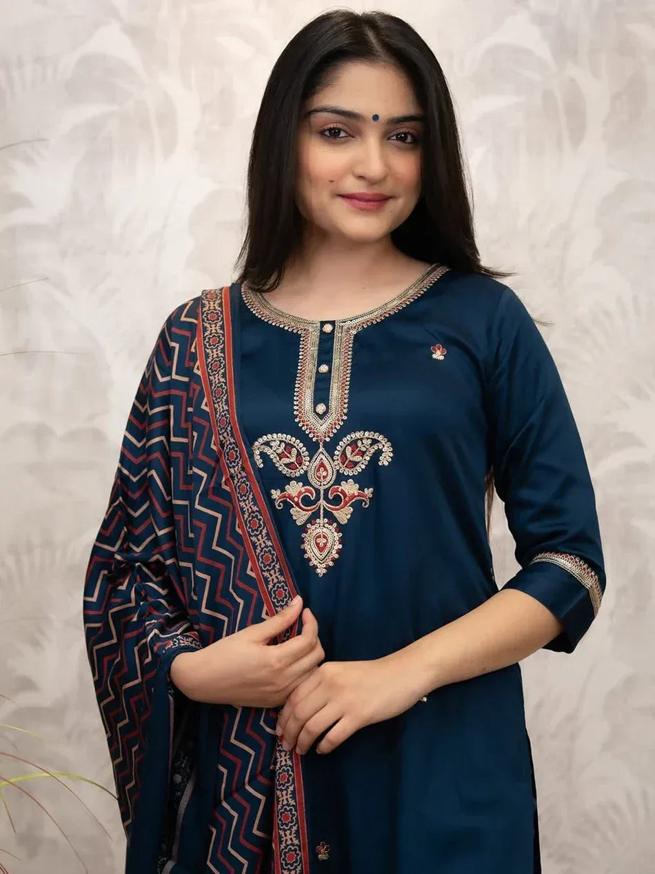 Navy blue embroidered kurti with patterned dupatta, Indian ethnic wear for women