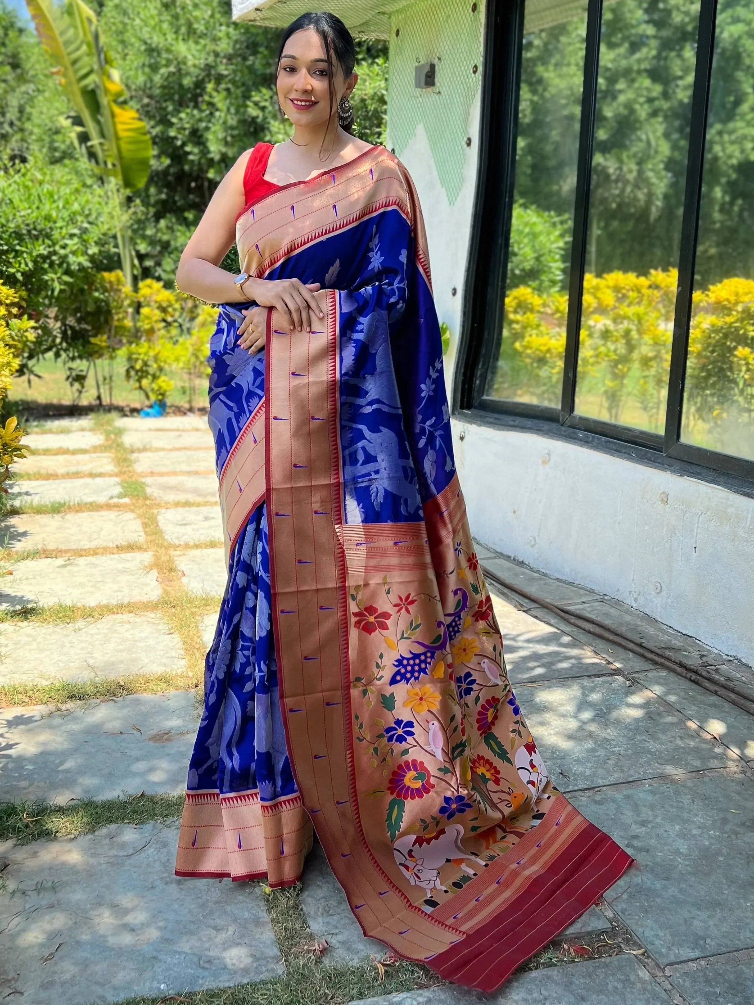 Mesmerizing Blue Paithani Silk Zari Weaving  Saree With Blouse