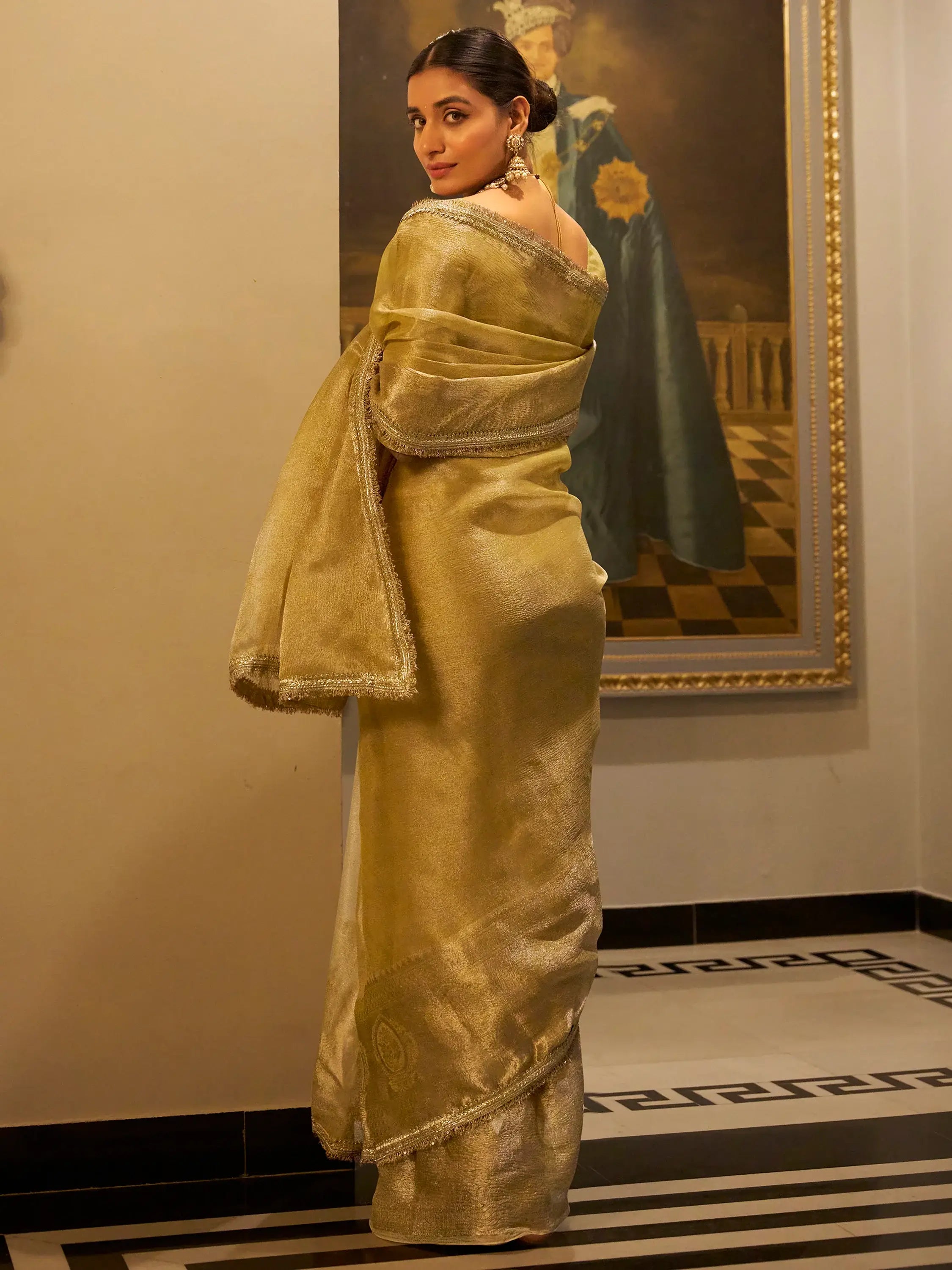 Adorable Golden Zari Weaving Tissue Silk Traditional Saree With Blouse