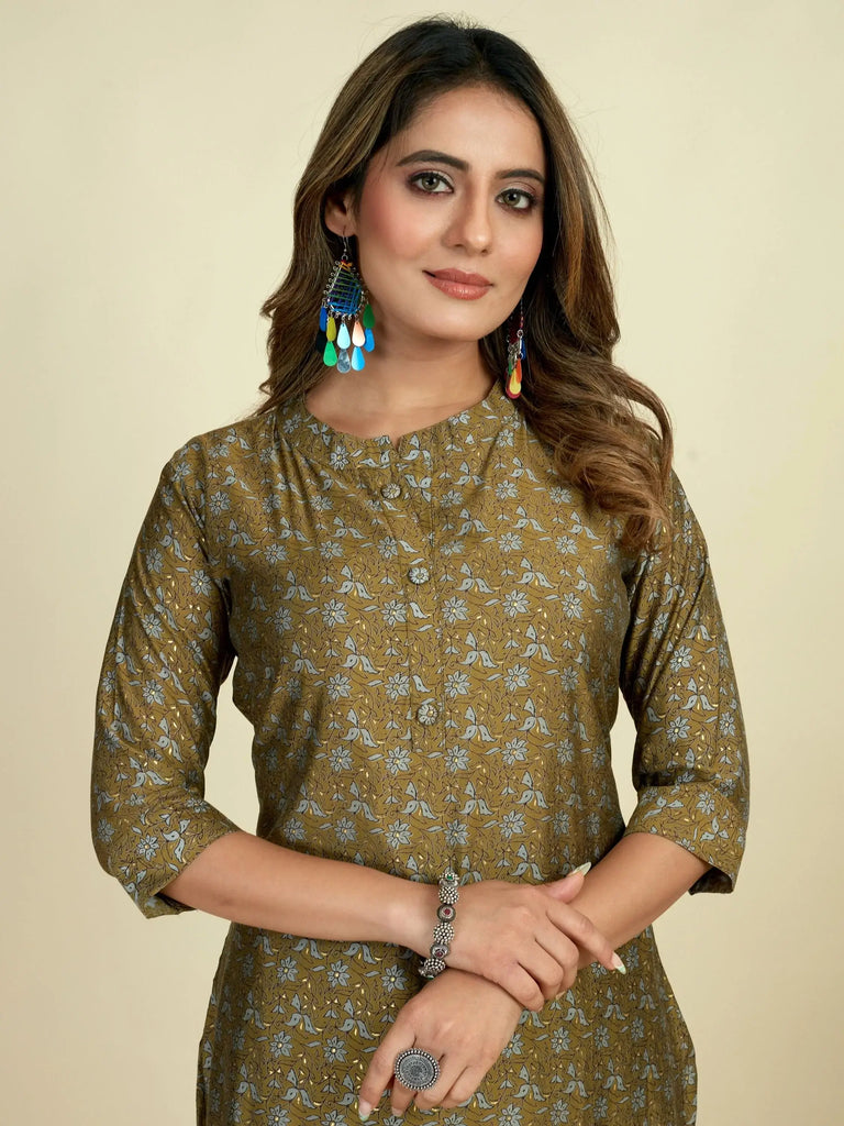 Beautiful Mehendi Green Digital Printed Satin Casual Wear Kurti Pant