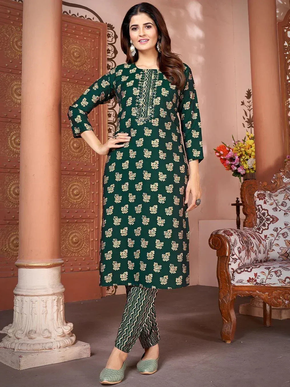 Green floral printed kurta with patterned palazzo pants, ethnic wear for women