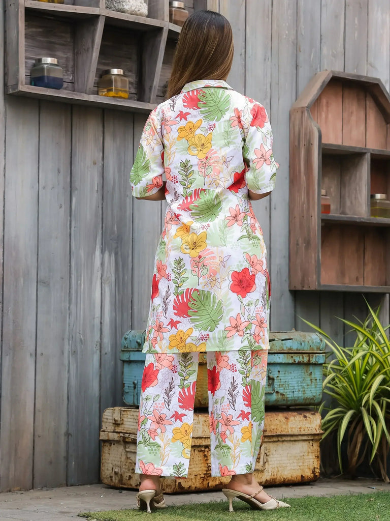 Captivating White Floral Printed Cotton Top Palazzo Co-Ord Set