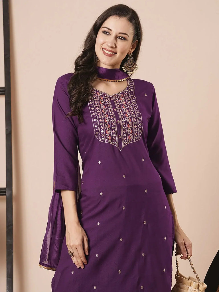 Great Purple Embroidered Rayon Readymade Pant Suit With Dupatta