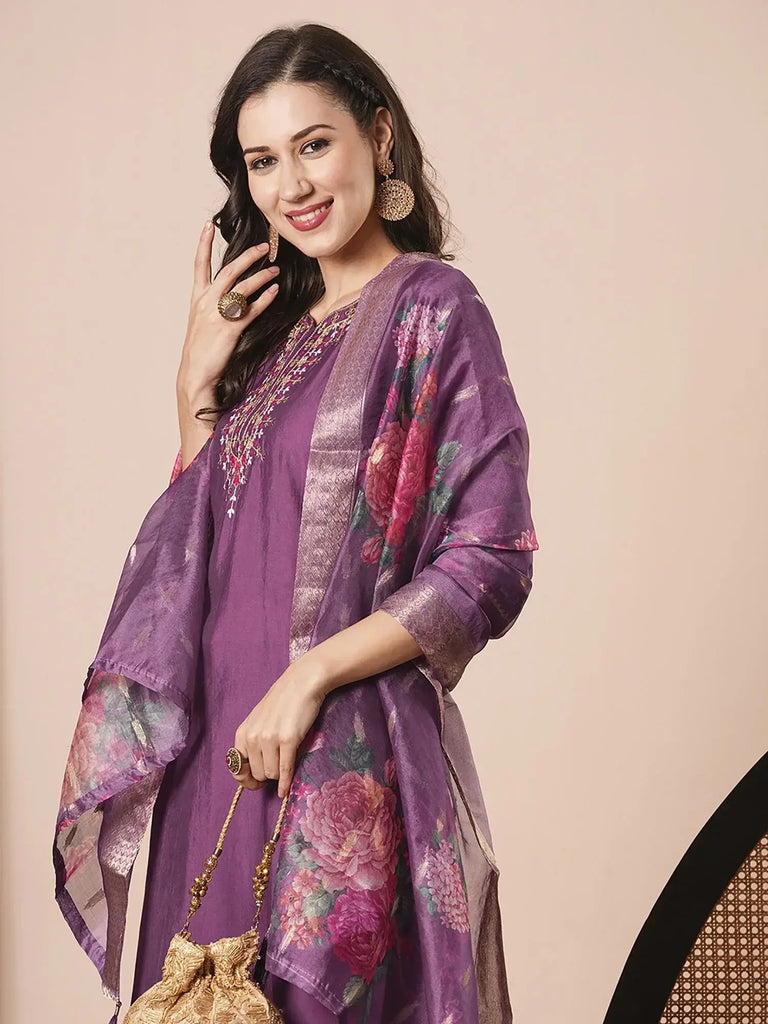 Excellent Purple Thread Embroidered Viscose Pant Suit With Dupatta