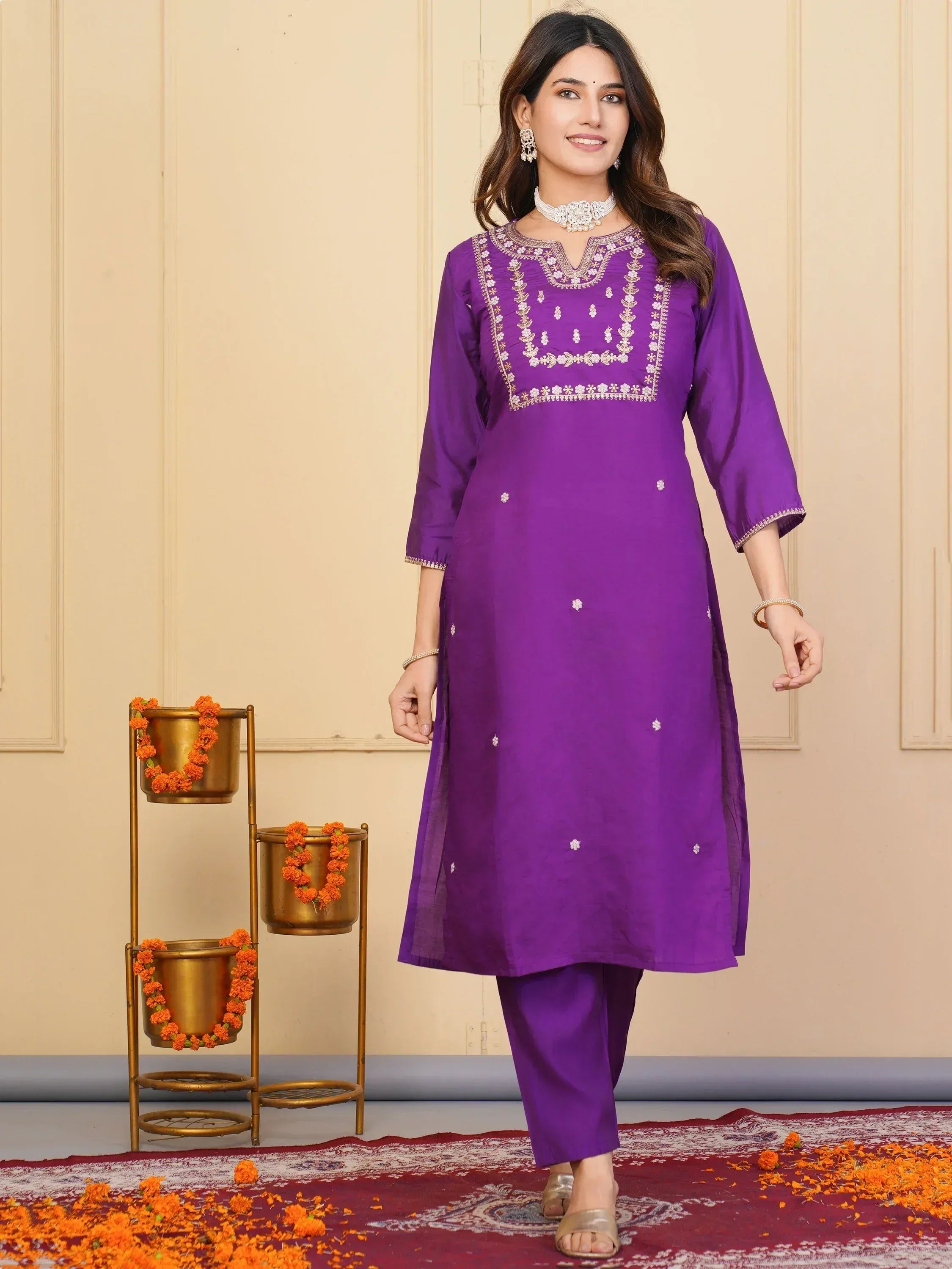 Purple embroidered kurta with matching pants, Indian ethnic wear for women