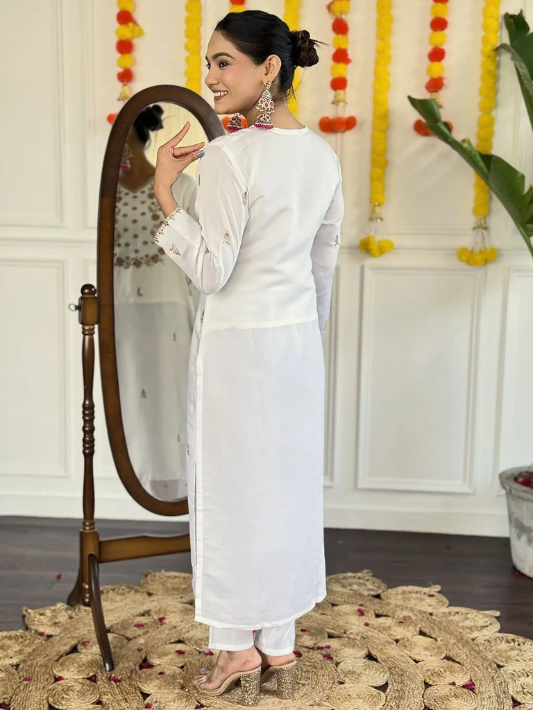 Majestic White Embroidered Viscose Event Wear Pant Suit With Dupatta