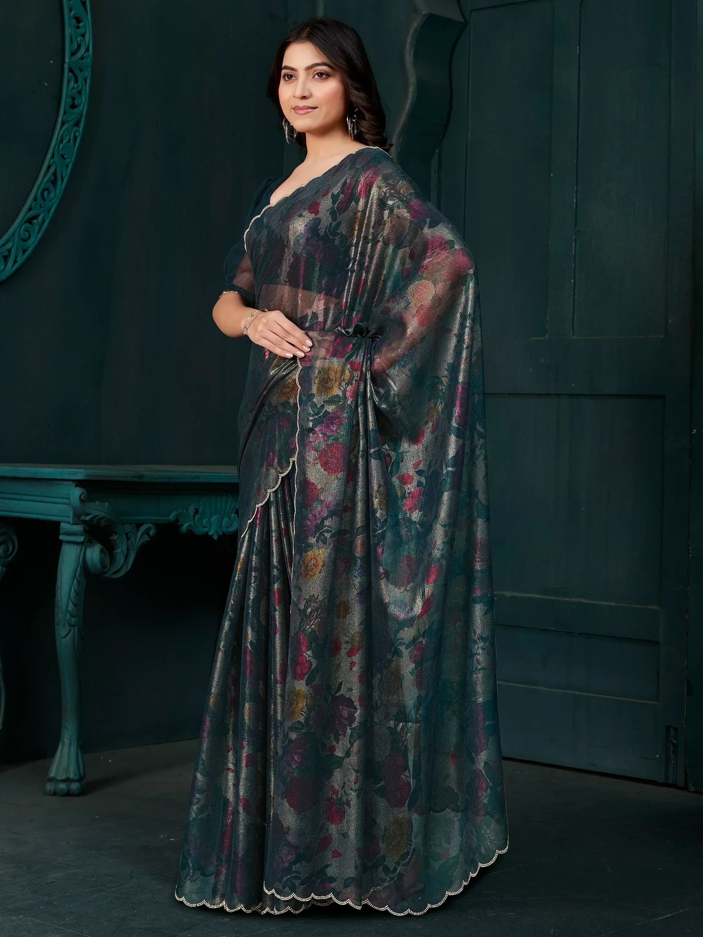 Elegant floral print saree with scalloped border, perfect for Indian ethnic occasions
