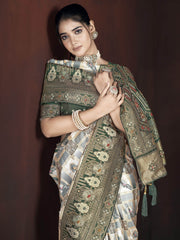 Enchanting Green Zari Weaving Banarasi Silk Wedding Saree With Blouse