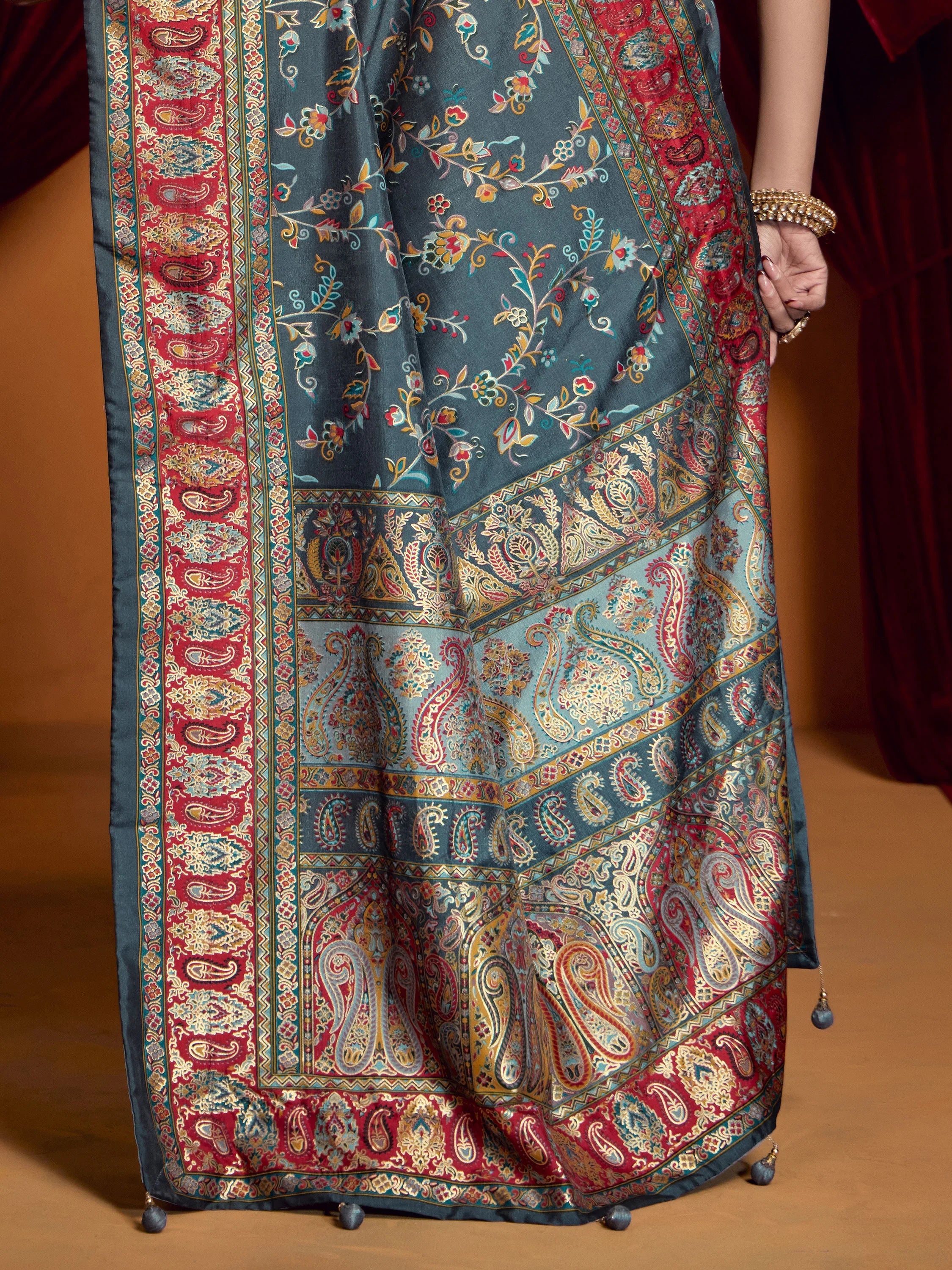 Alluring Dark Grey Printed Tussar Silk Traditional Saree With Blouse
