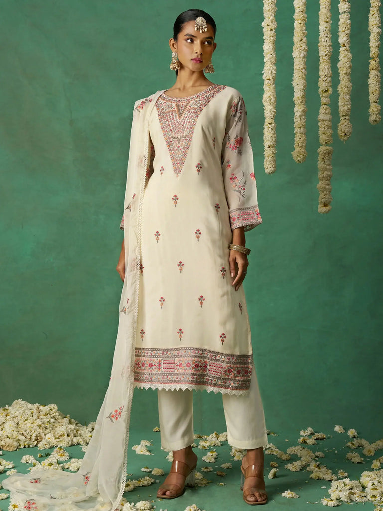 Charming Off-White Embroidered Organza Pant Suit With Dupatta