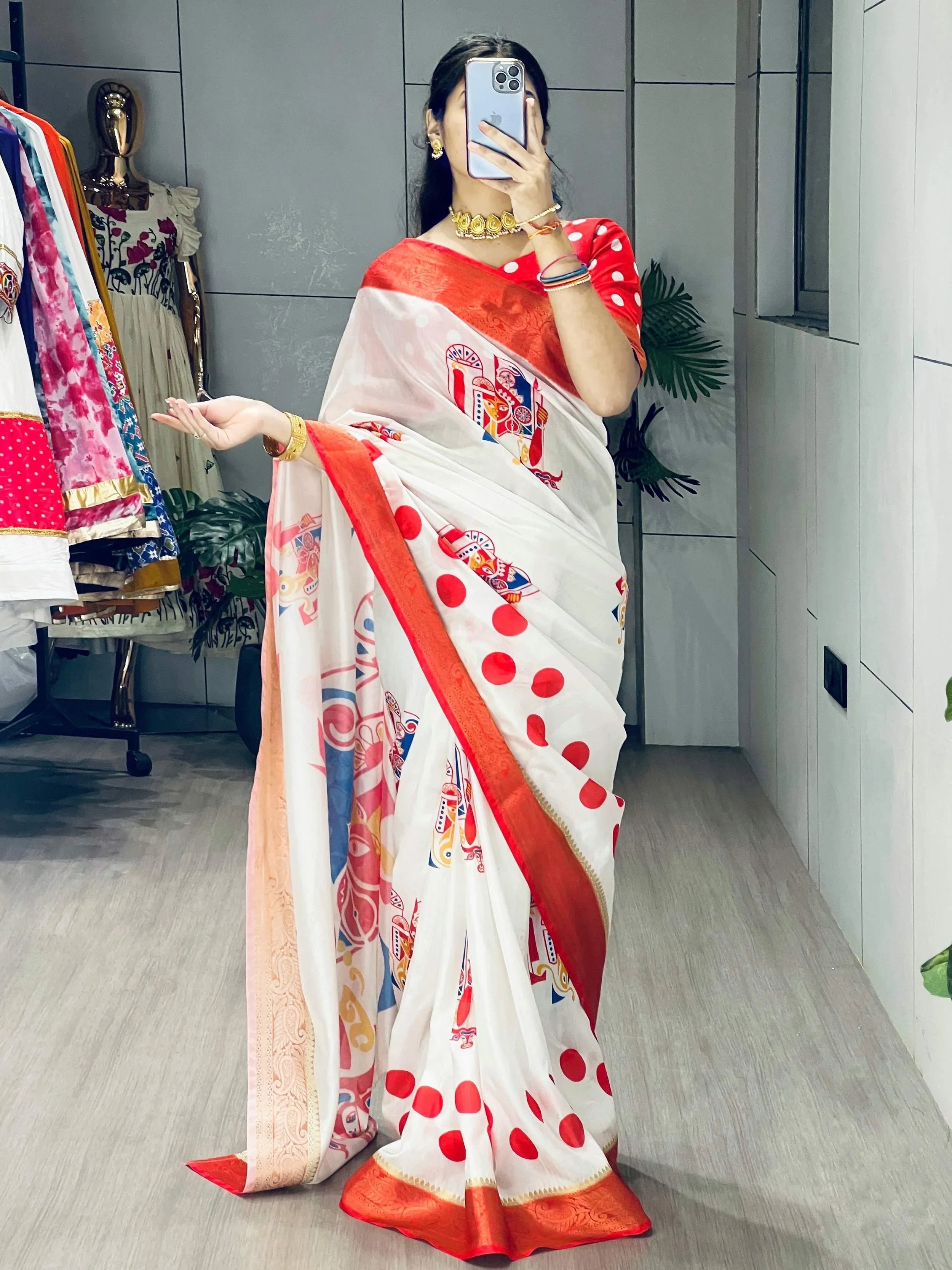 Striking White Printed Silk Traditional Saree With Printed Blouse