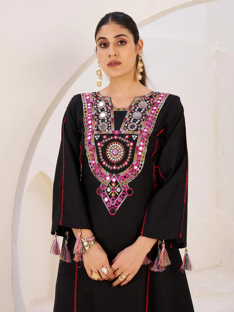Gorgeous Black Rayon Thread Embroidered Traditional Co-ord Set