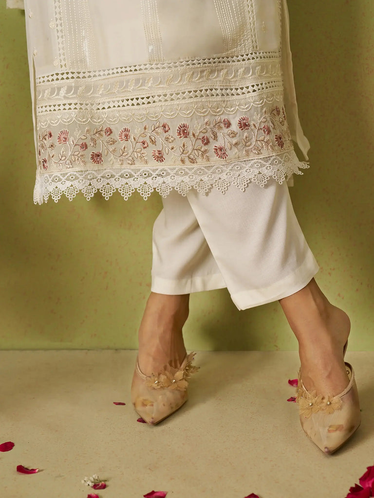 Captivating Off-White Thread Work Organza Traditional Pant Suit