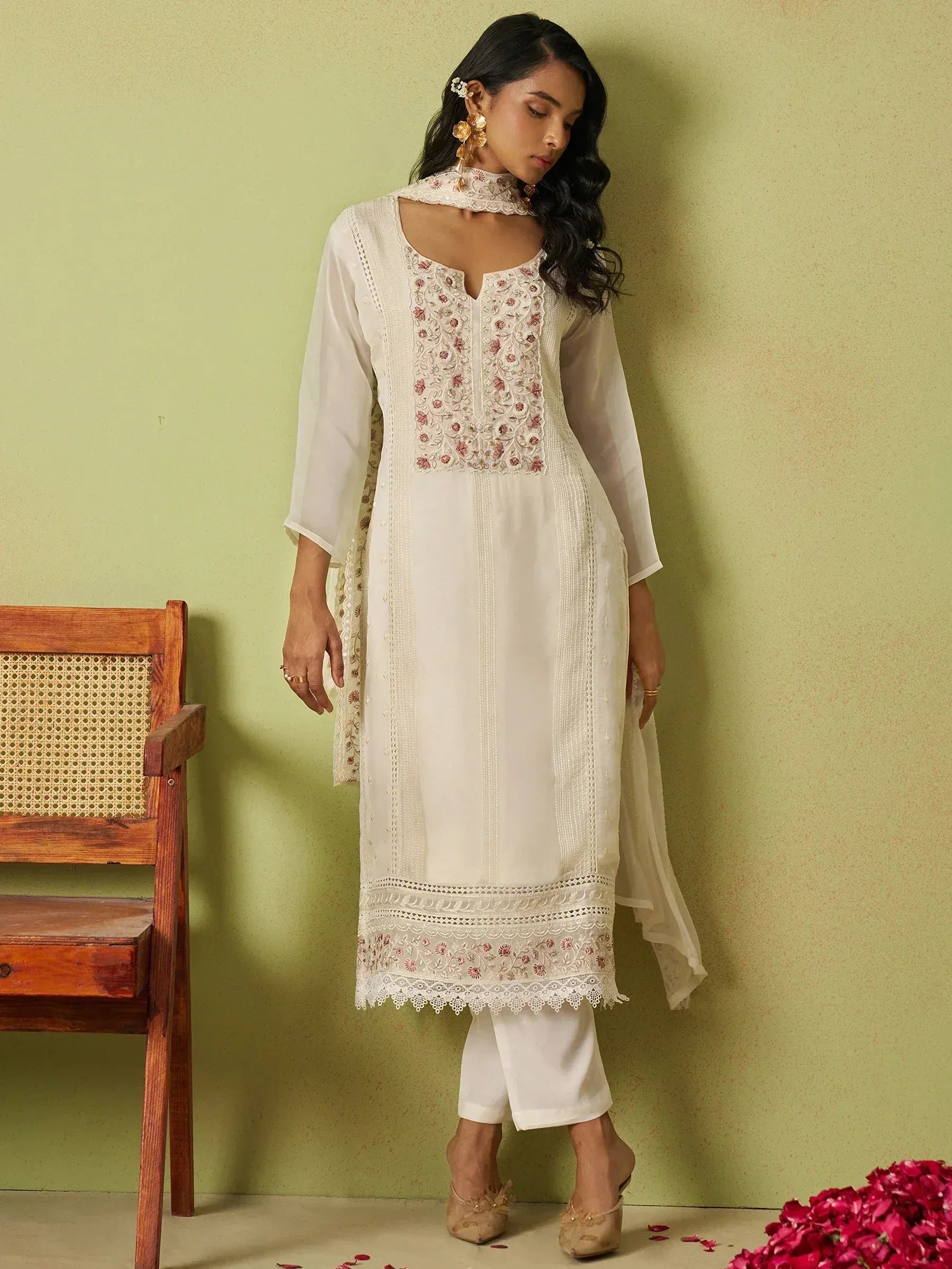 Captivating Off-White Thread Work Organza Traditional Pant Suit