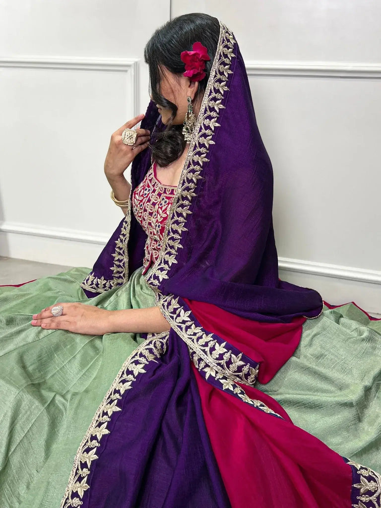Fascinating Green Silk Lehenga With Thread Embroidered Choli - Ethnic Plus In