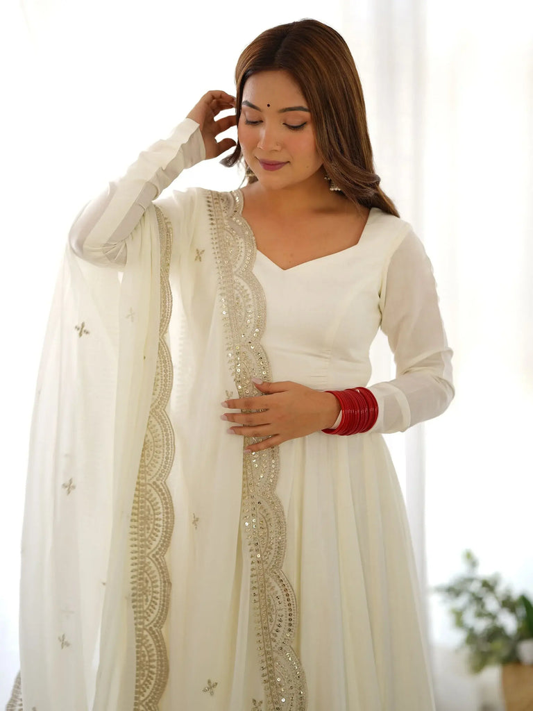Alluring Off-White Silk Event Wear Anarkali Suit Pant With Dupatta