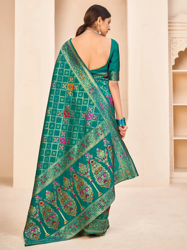 Graceful Teal Green Zari Weaving Banarasi Silk Event Wear Saree