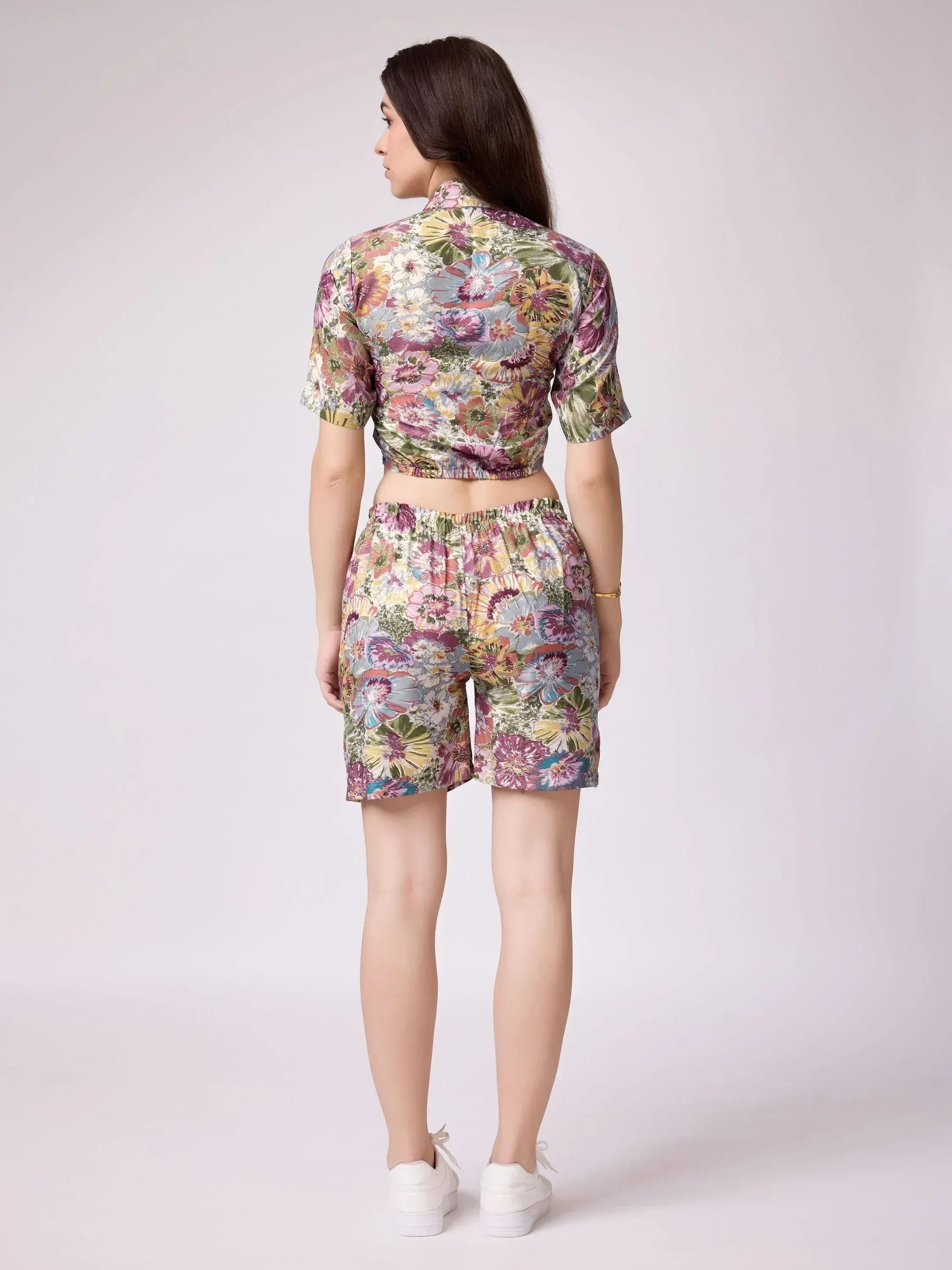 Floral print ethnic crop top and shorts set for women, stylish Indian wear