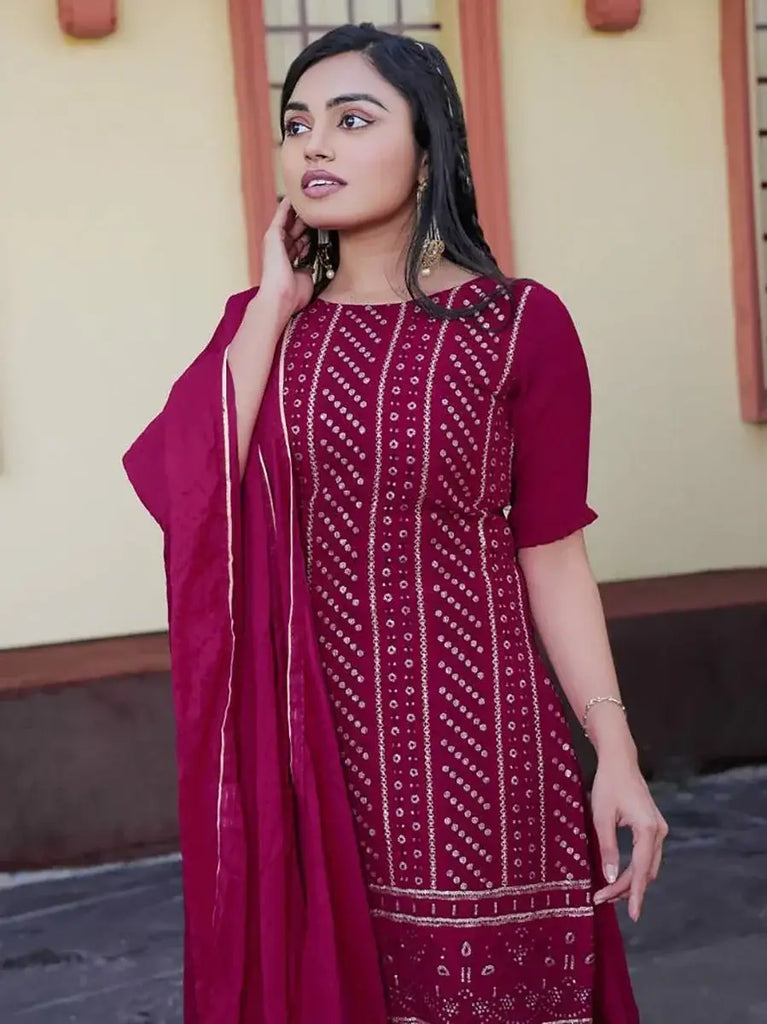 Lovely magenta Zari Work Georgette Festive wear Palazzo Suit