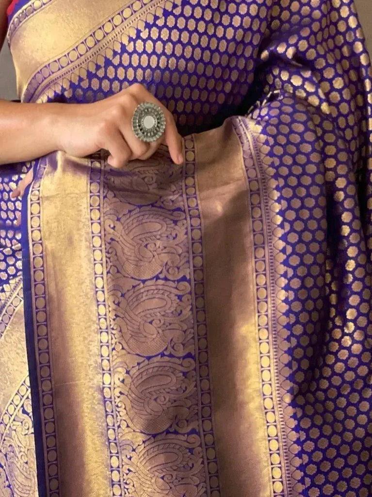 Impressive Purple Jacquard Kanjeevaram Silk Festive Saree With Blouse