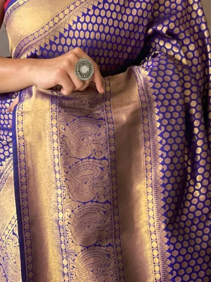 Impressive Purple Jacquard Kanjeevaram Silk Festive Saree With Blouse