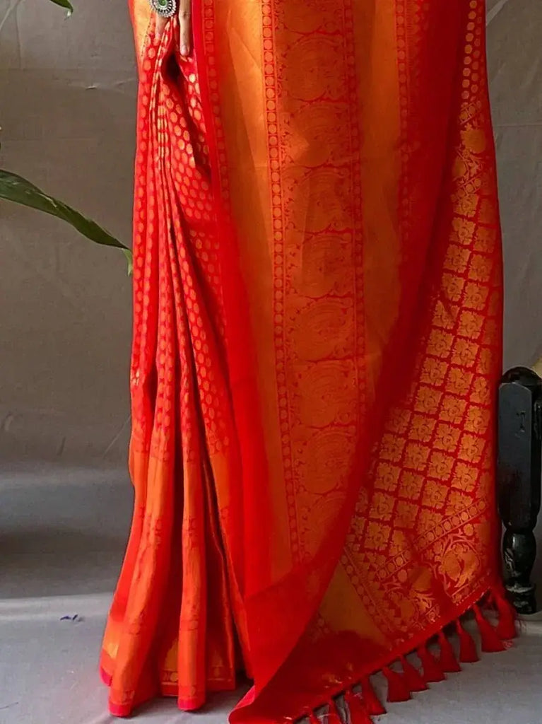 Lavish Red Jacquard Kanjeevaram Silk Wedding Saree With Blouse