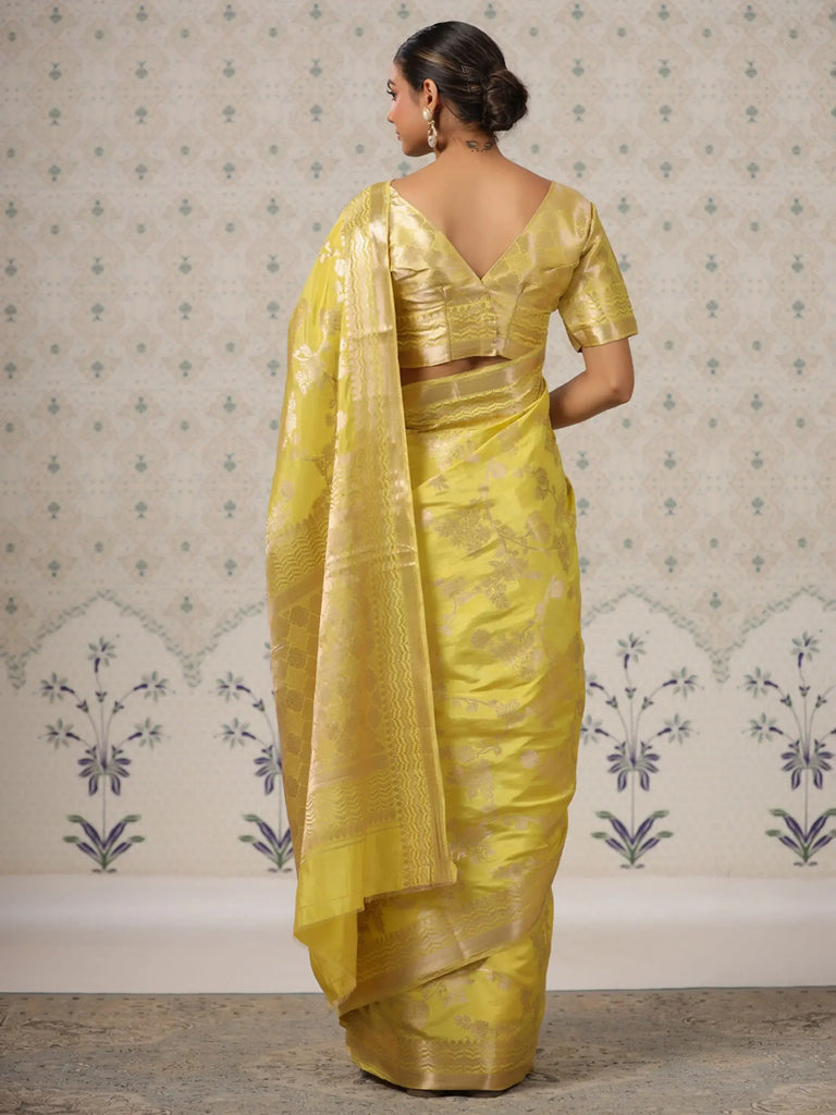 Adorable Yellow Zari Woven Silk Blend Haldi Wear Saree With Blouse