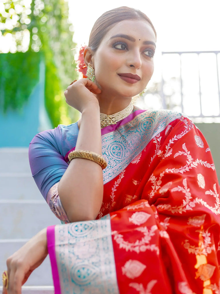 Dazzling Red Zari Weaving Banarasi Silk Wedding Saree With Blouse