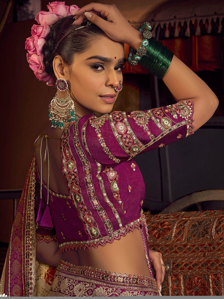 Captivating Cream Zari Weaving Silk Traditional Saree With Blouse