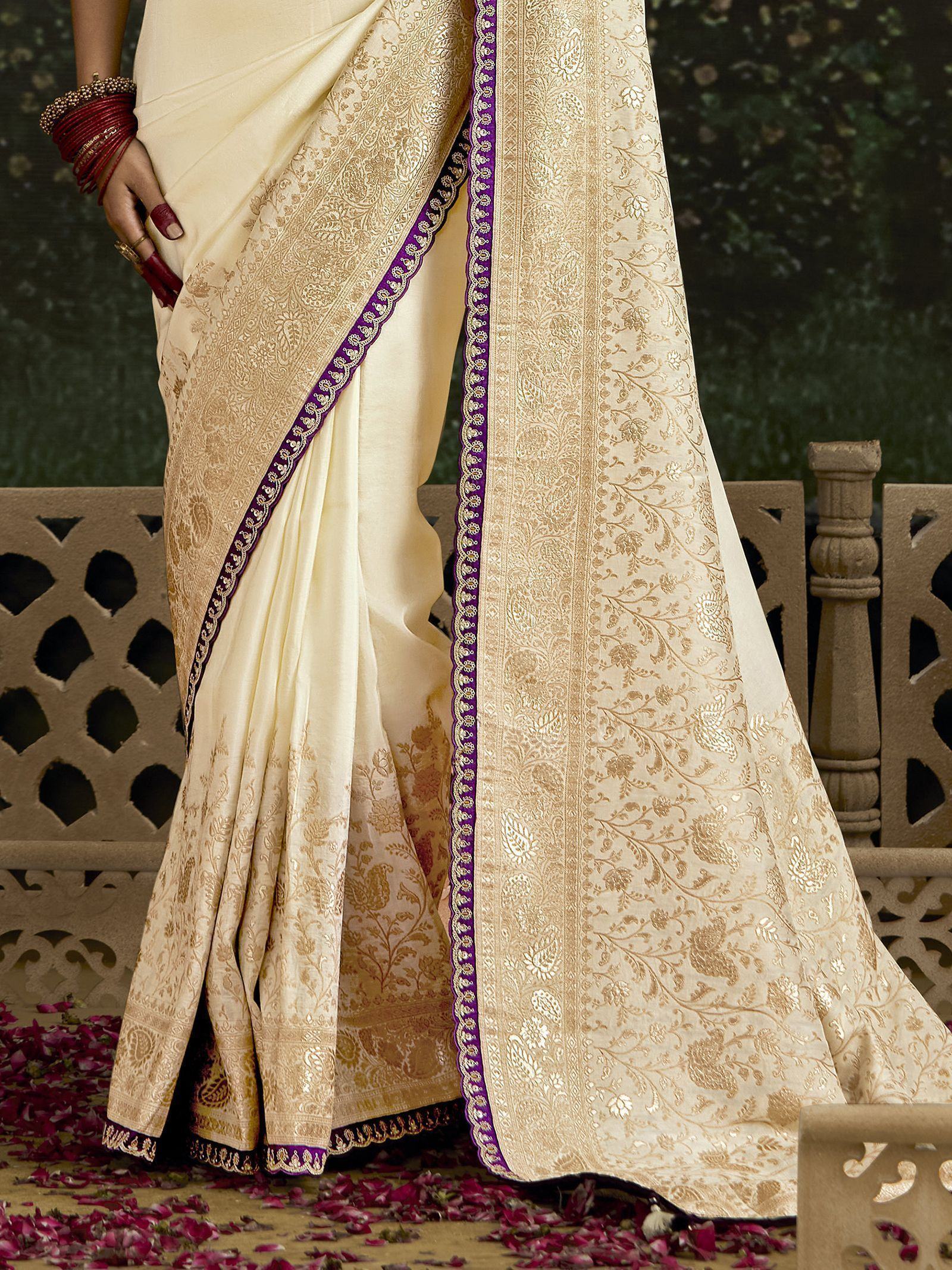 Awesome Cream Zari Weaving Silk Traditional Saree With Blouse