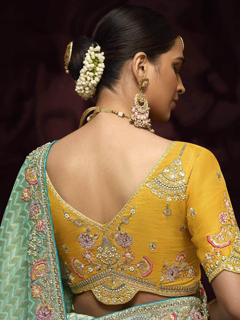 Stunning Light Green Zari Weaving Kanjivaram Silk Saree With Blouse