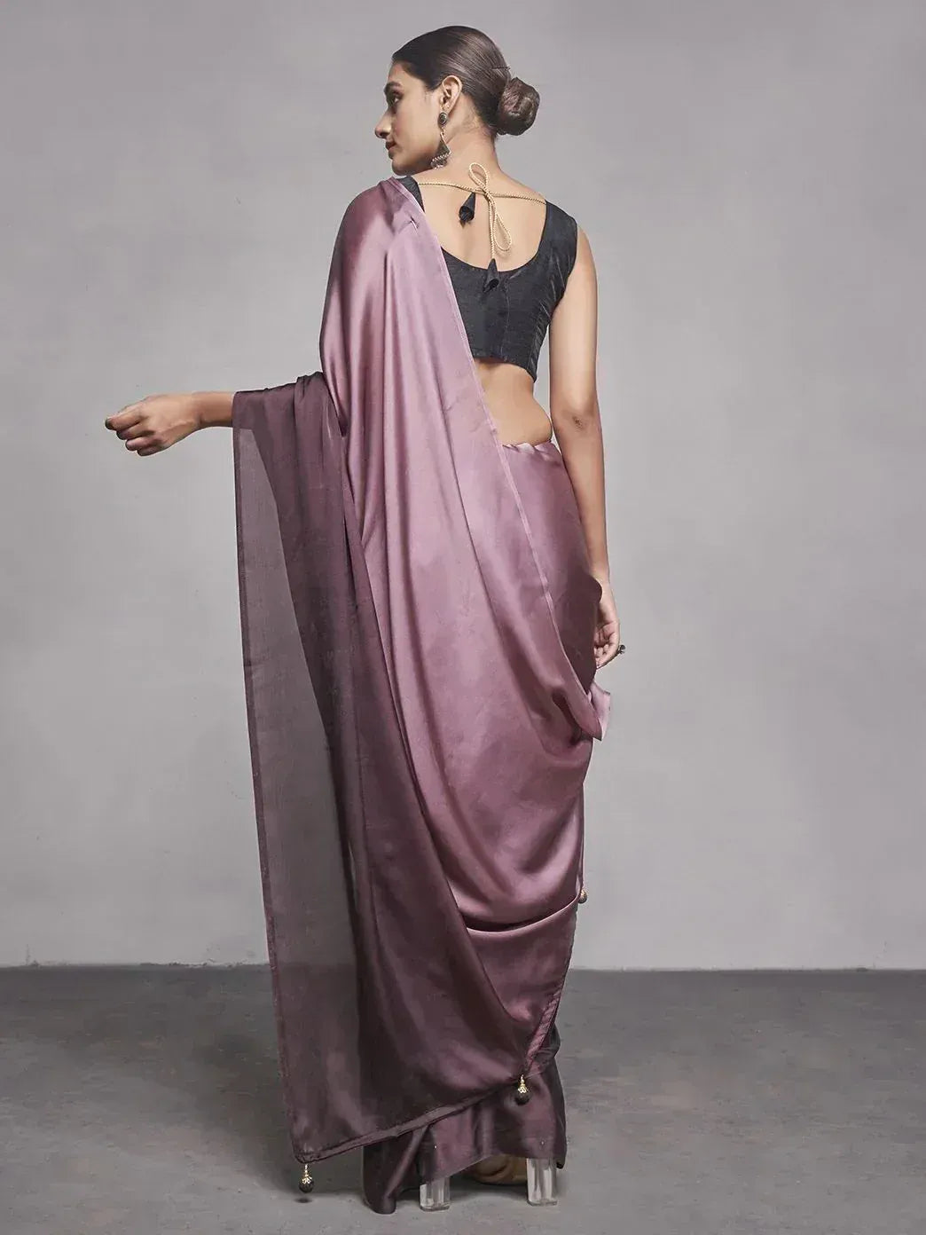 Elegant mauve silk saree with black velvet blouse, perfect for Indian ethnic wear occasions
