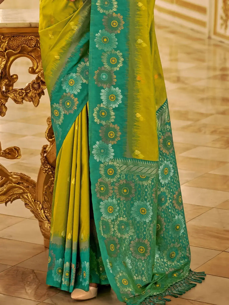Fascinating Light Green Zari Weaving Banarasi Silk Festival Wear Saree