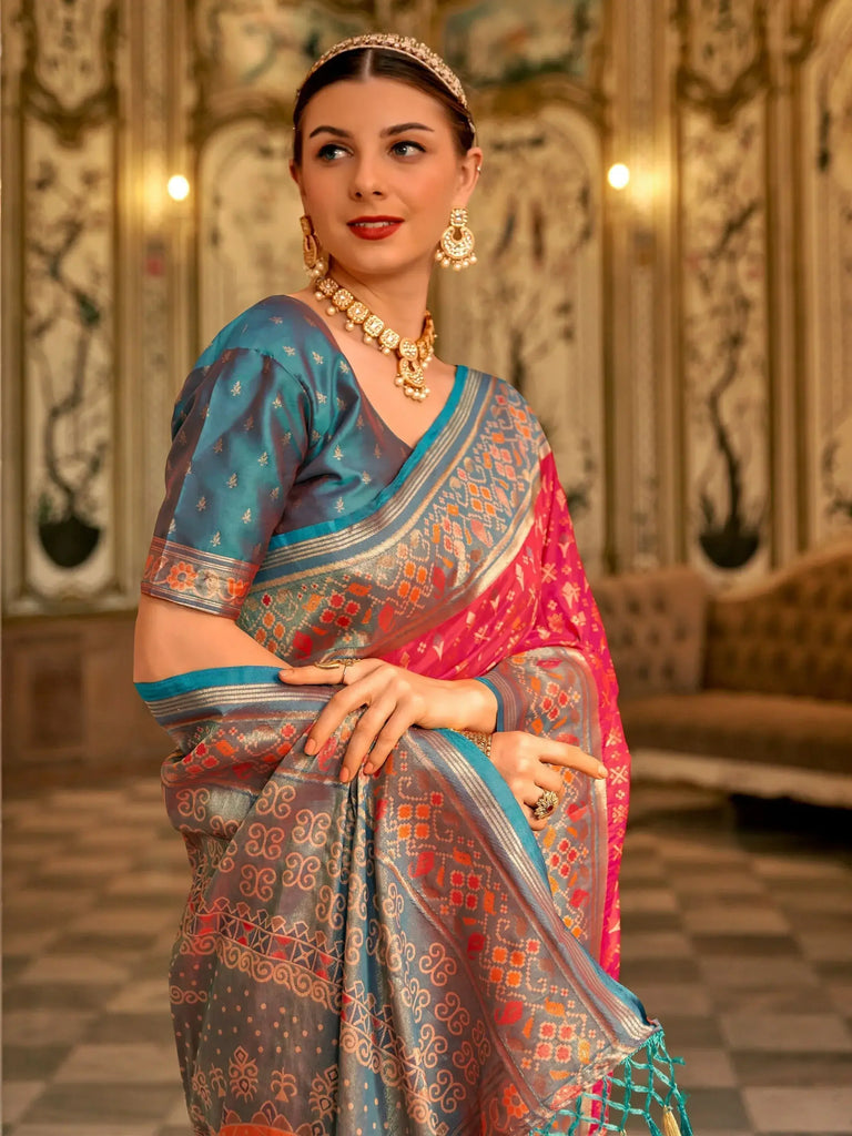Fascinating Coral Red Zari Weaving Banarasi Silk Wedding Wear Saree